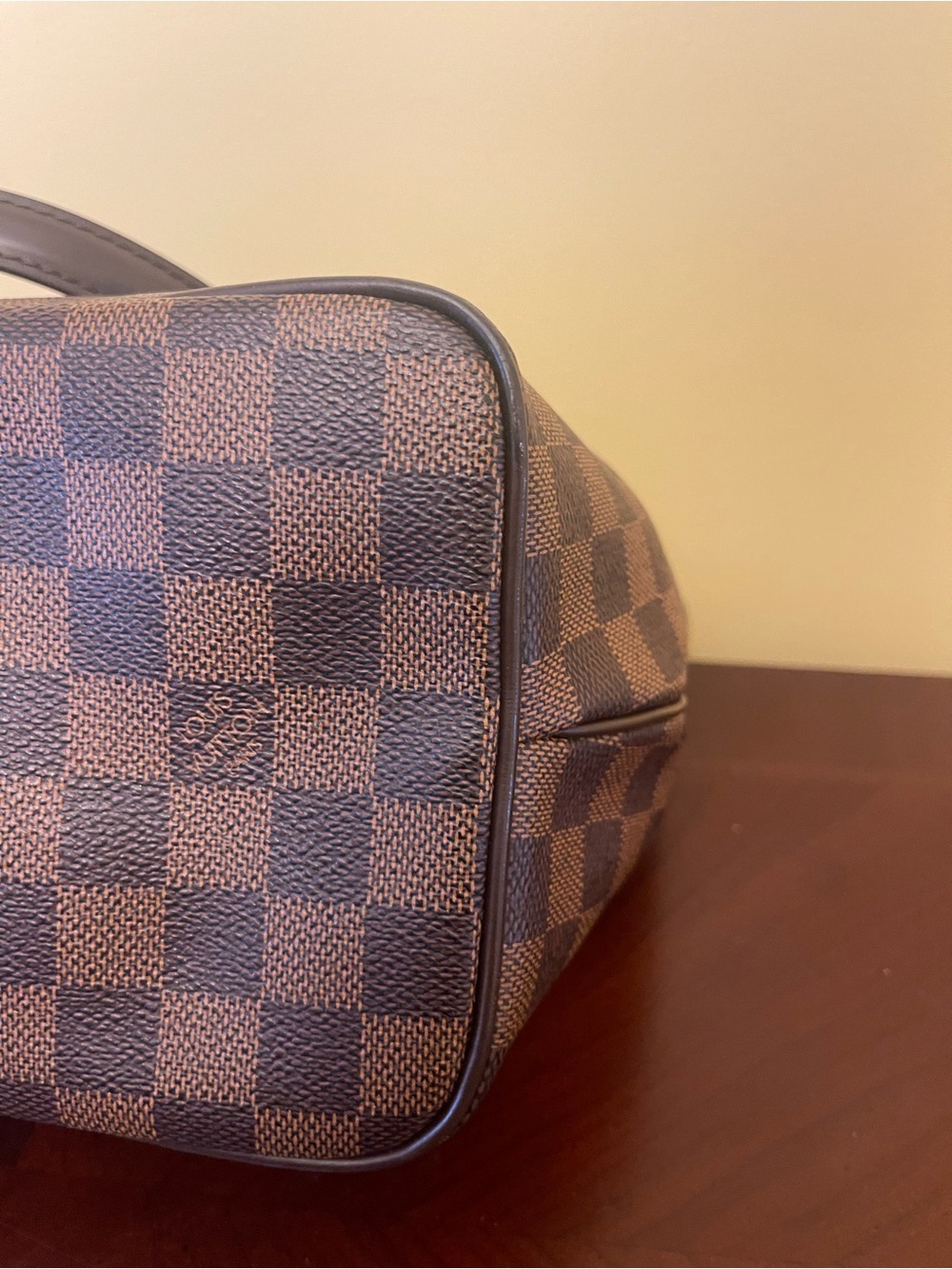 Pre-loved Damier authentic LOUIS VUITTON Checkerboard Brown Tote Handbag w/COA - Picture 5 of 11